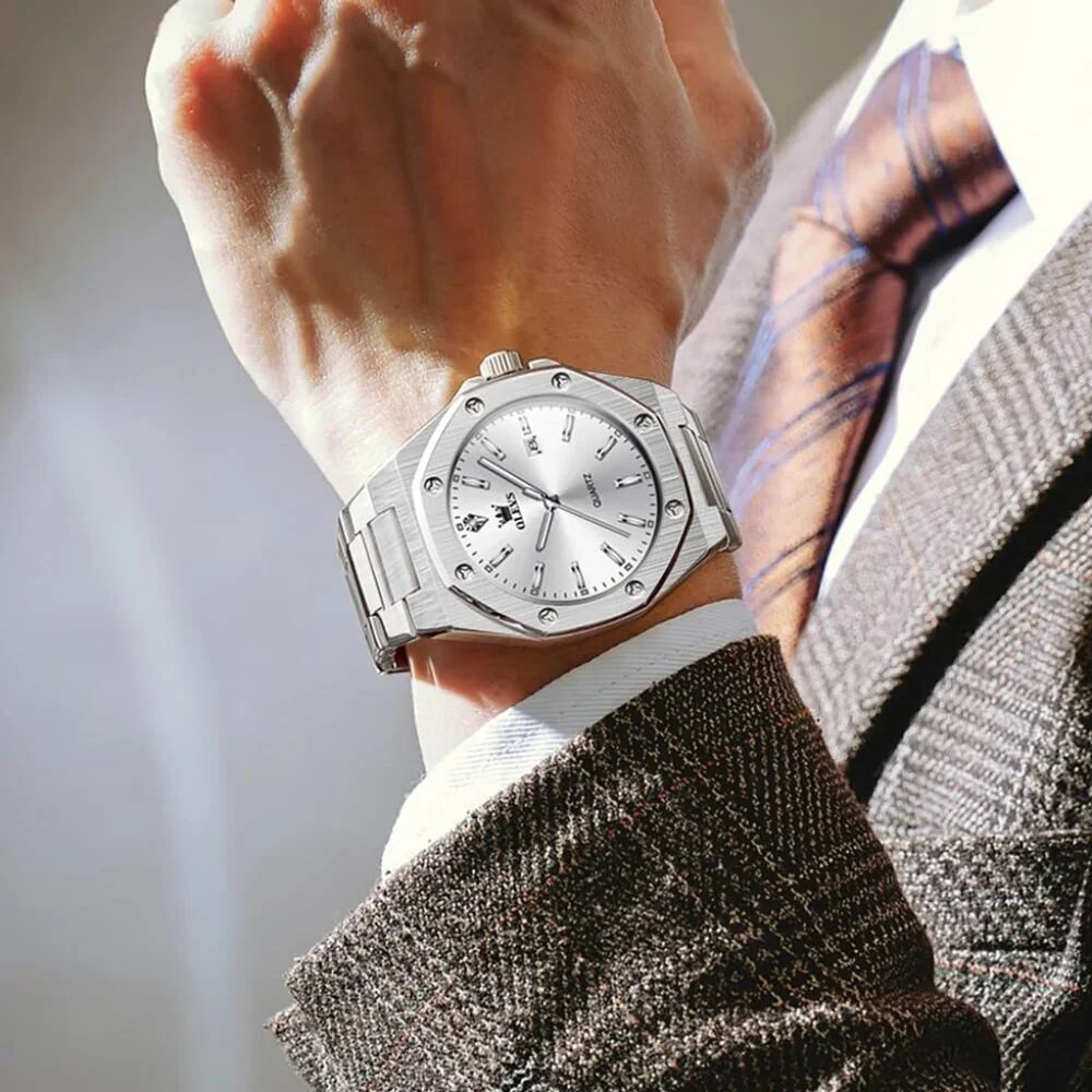 Olevs Men's Silver Stainless Steel Analog Luminous Waterproof Easy Wear Watch